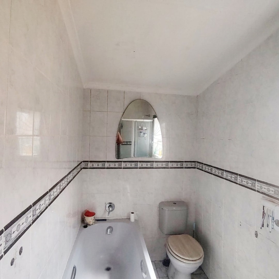 5 Bedroom Property for Sale in Buffalo Flats Eastern Cape